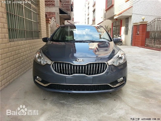 K3 Kia Subcompact Car 4 Door Sedan With High Resolution Touch Screen